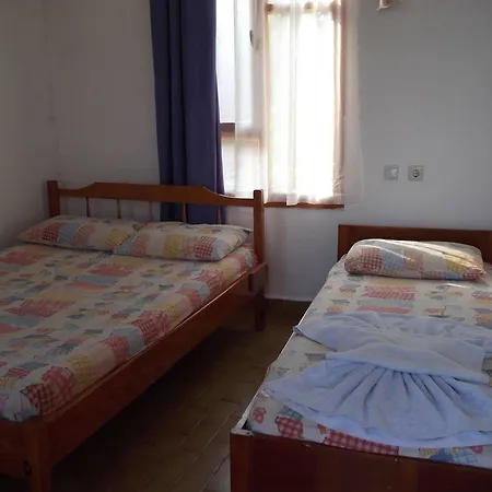 Selen Konukevi Side